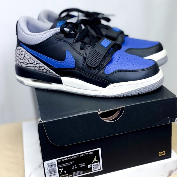 nike legacy 312 black cement